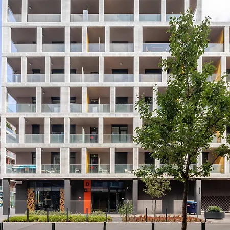 Balcony - - Large - Modern Apartament *