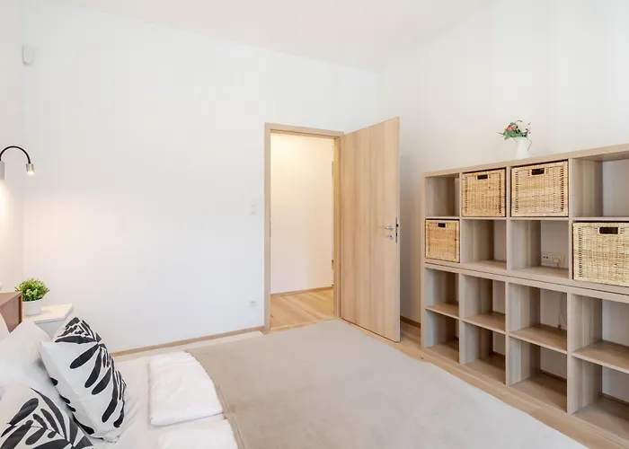 Balcony - - Large - Modern Appartement Budapest