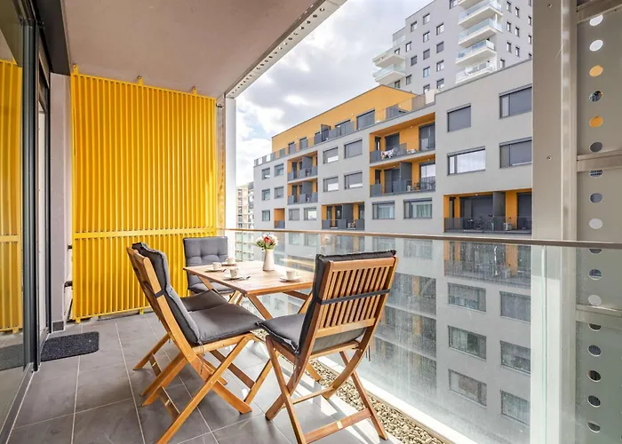 Apartman Balcony - - Large - Modern