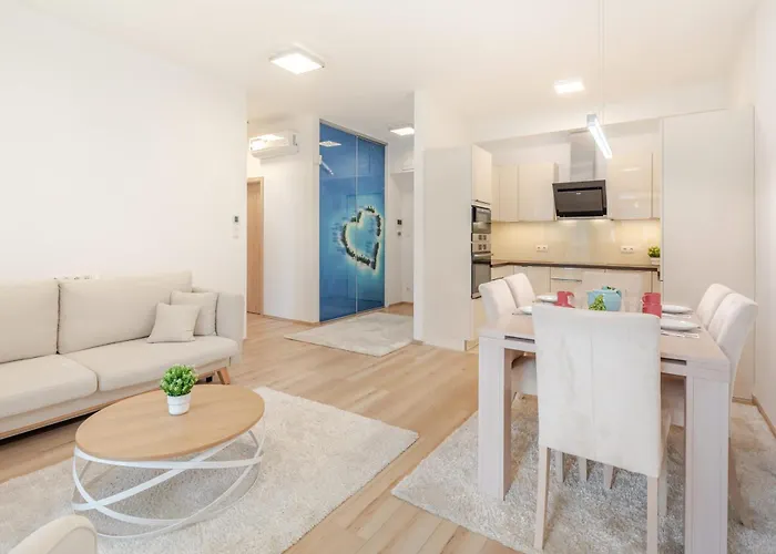 Apartman Balcony - - Large - Modern